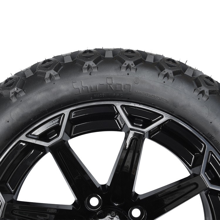 Le golf transportent en charrette les roues noires brillantes de 14 pouces et le 22x10-14 DOT Tires avec les écrous centraux de chapeau et de crochet